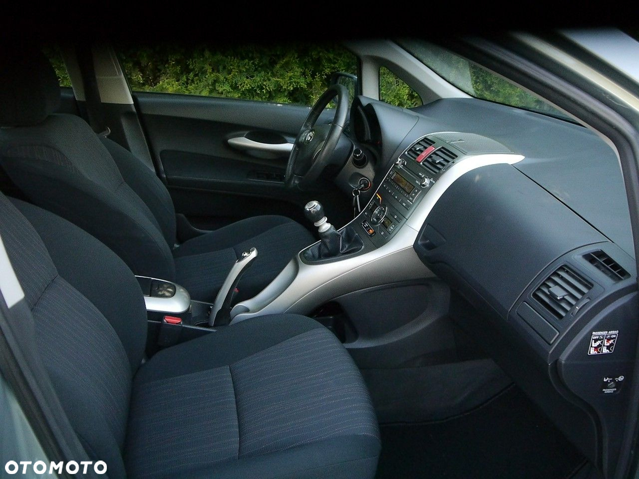 Toyota Auris 1.33 VVT-i Terra - 27