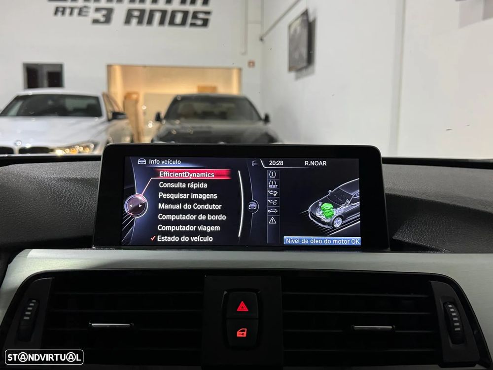 BMW 320 d Touring Pack M - 26