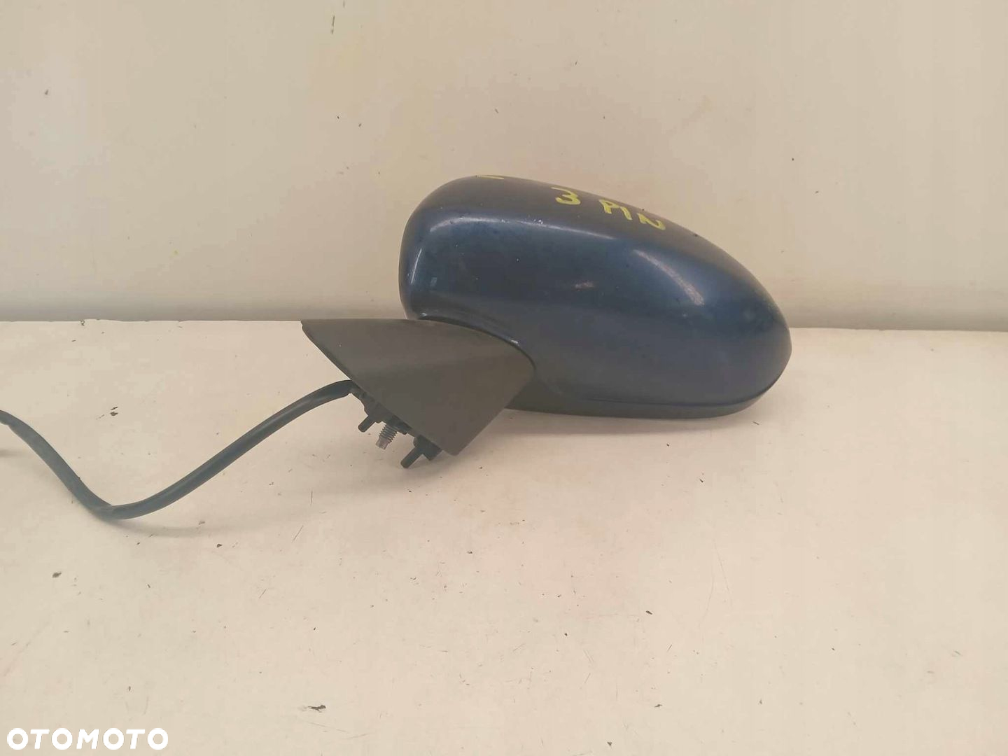 LUSTERKO DRZWI LEWE OPEL CORSA D 06-11 3 PIN Z21B - 2
