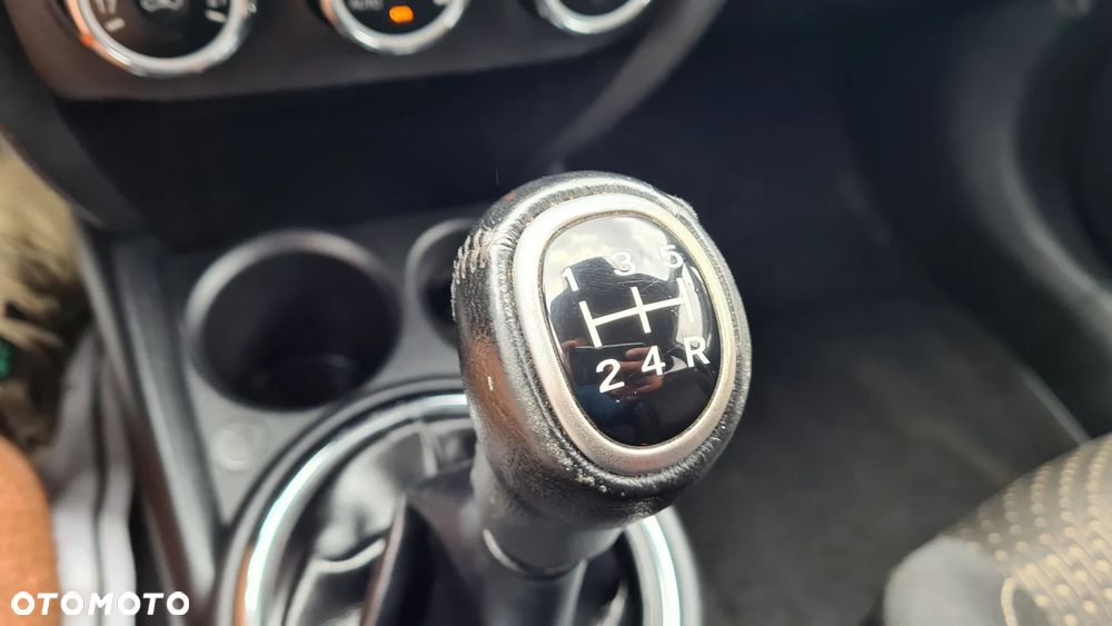 Mitsubishi ASX 1.6 2WD Comfort Edition - 35
