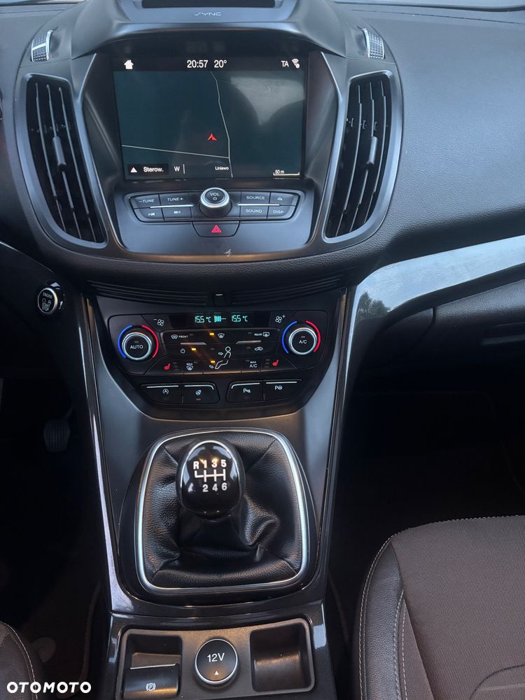 Ford Kuga 2.0 TDCi FWD Titanium - 9