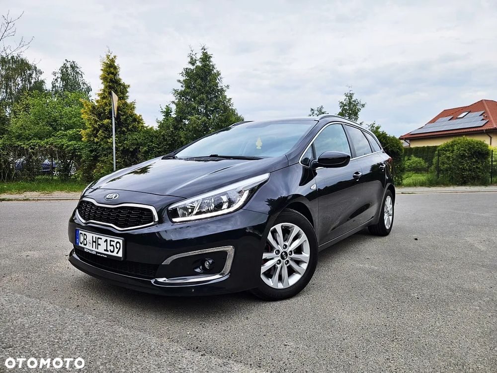 Kia Ceed 1.6 CRDi 136 ISG Spirit - 1