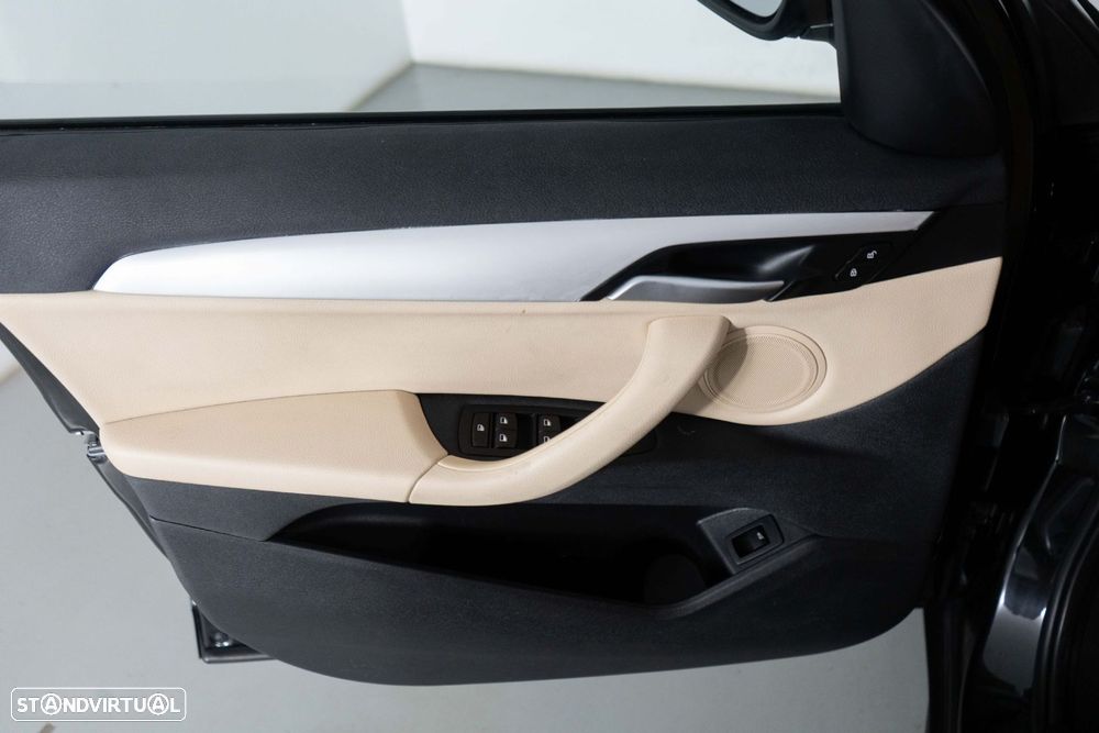 BMW X1 16 d sDrive Advantage - 20