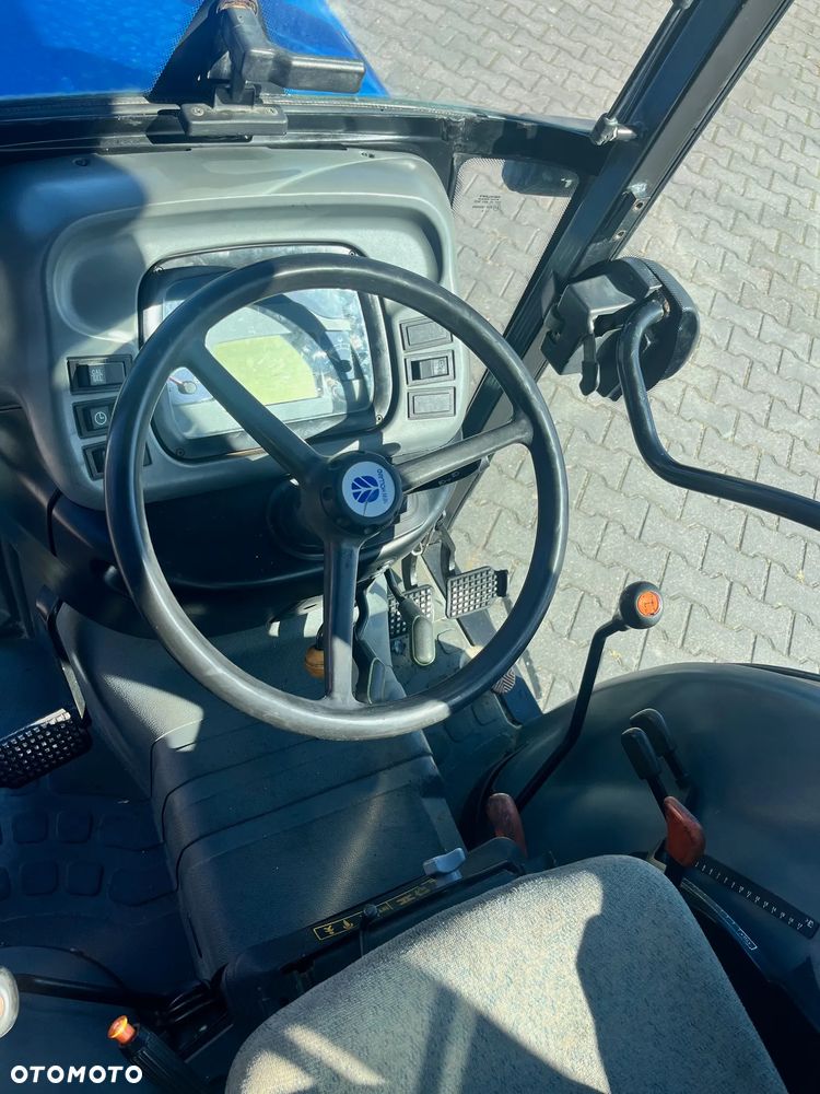 New Holland TN75N - 6