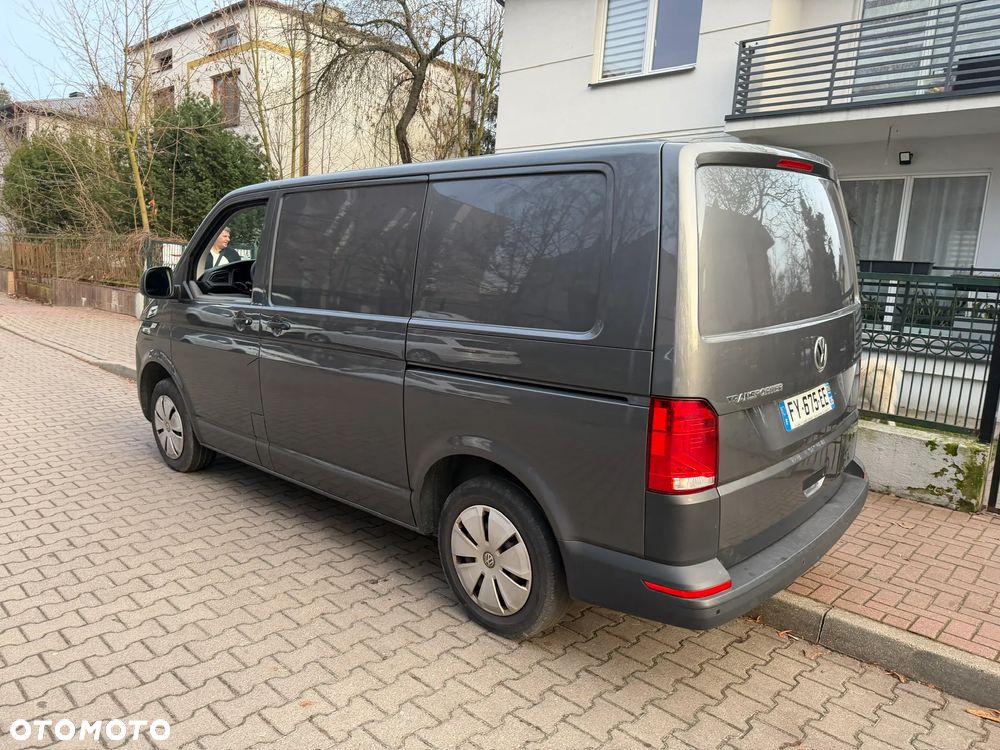 Volkswagen Transporter - 3
