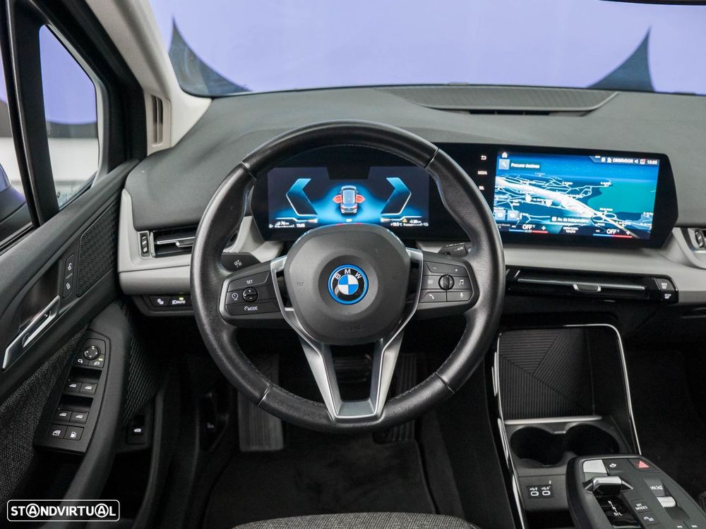 BMW 225xe Active Tourer e xDrive - 17