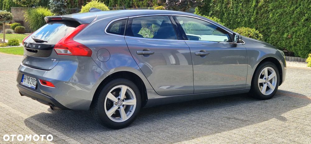 Volvo V40 - 4
