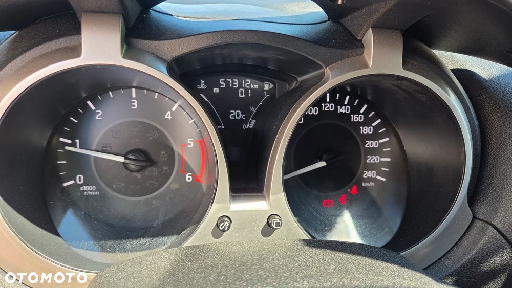 Nissan Juke 1.5 dCi Acenta S&S - 17