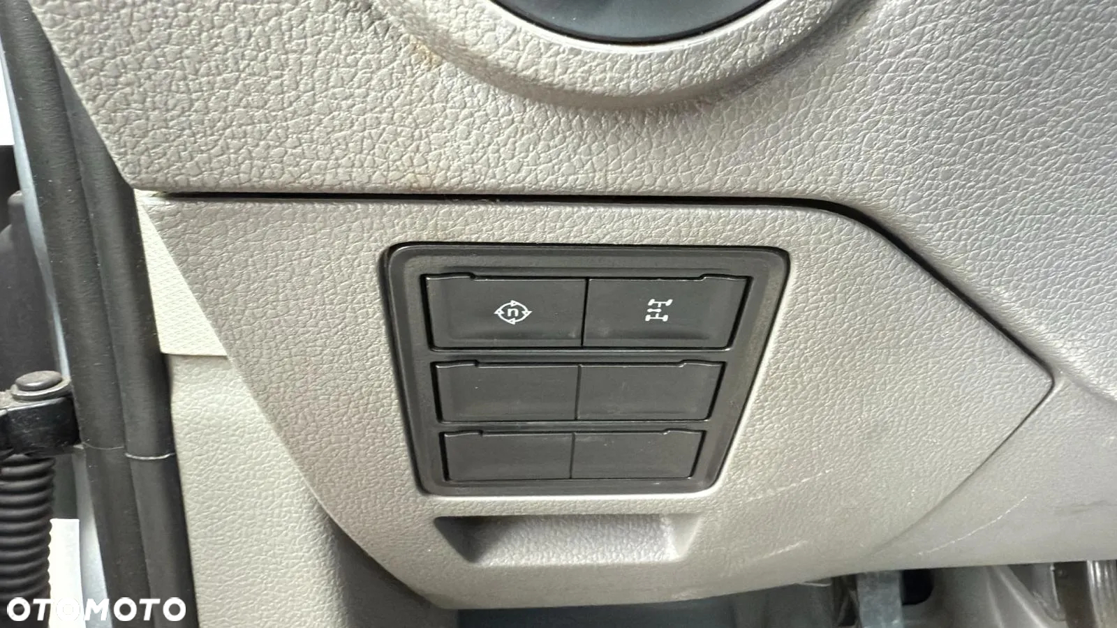 Volkswagen Crafter - 30
