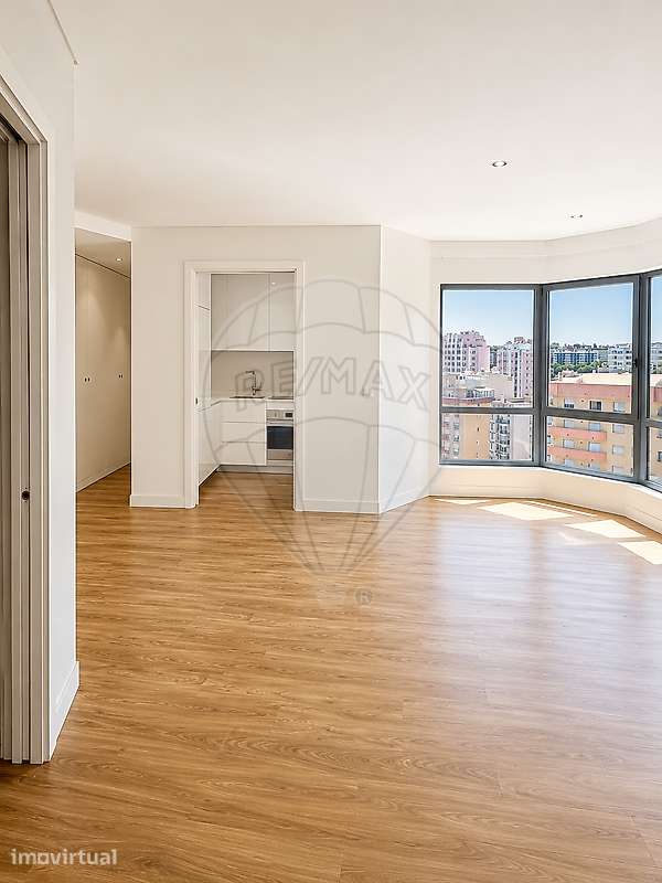 Apartamento T1 para arrendamento - Grande imagem: 2/16