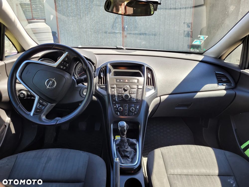 Opel Astra - 2
