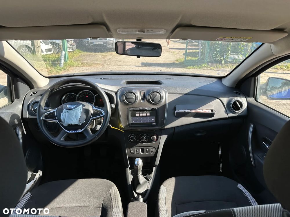 Dacia Sandero Stepway Blue dCi 95 Prestige - 16