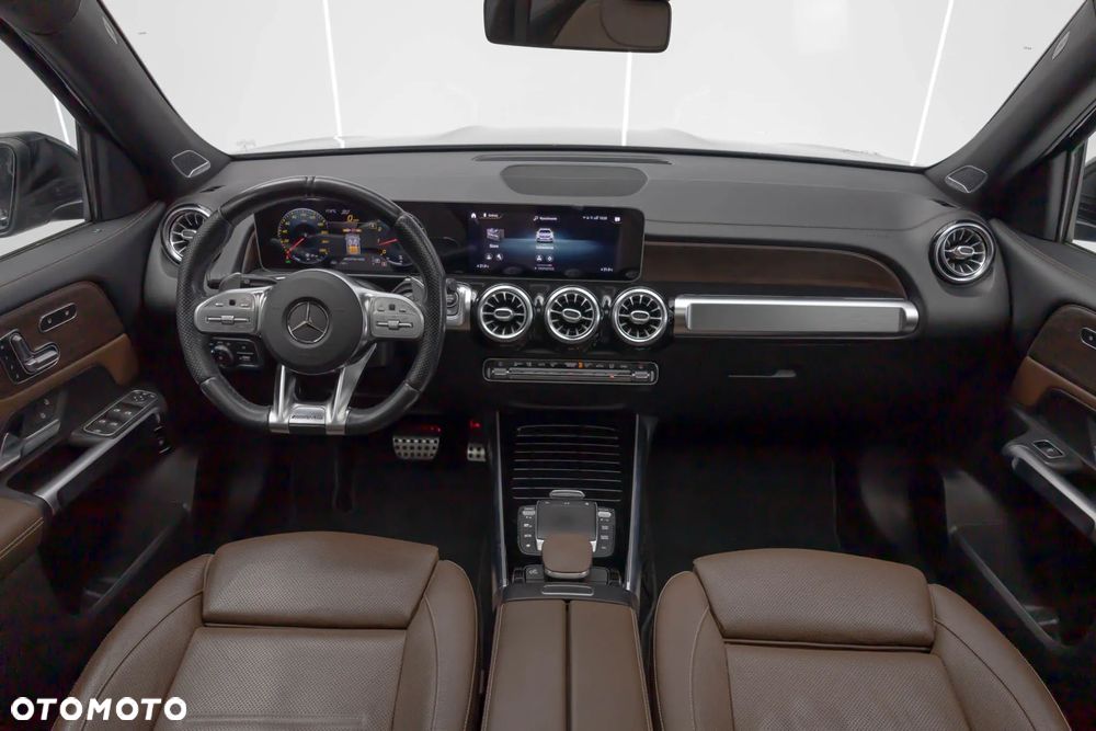 Mercedes-Benz GLB - 20