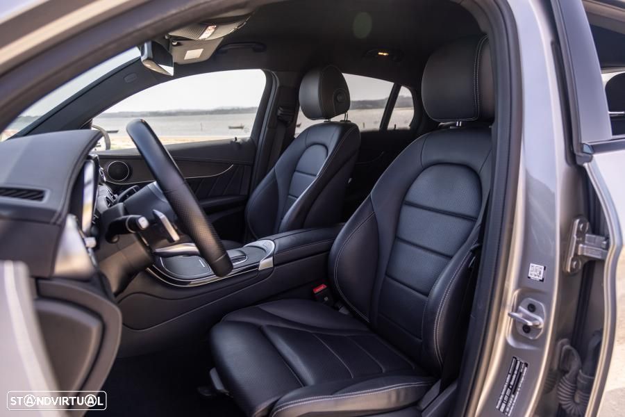 Mercedes-Benz GLC 300 e Coupe 4Matic - 32