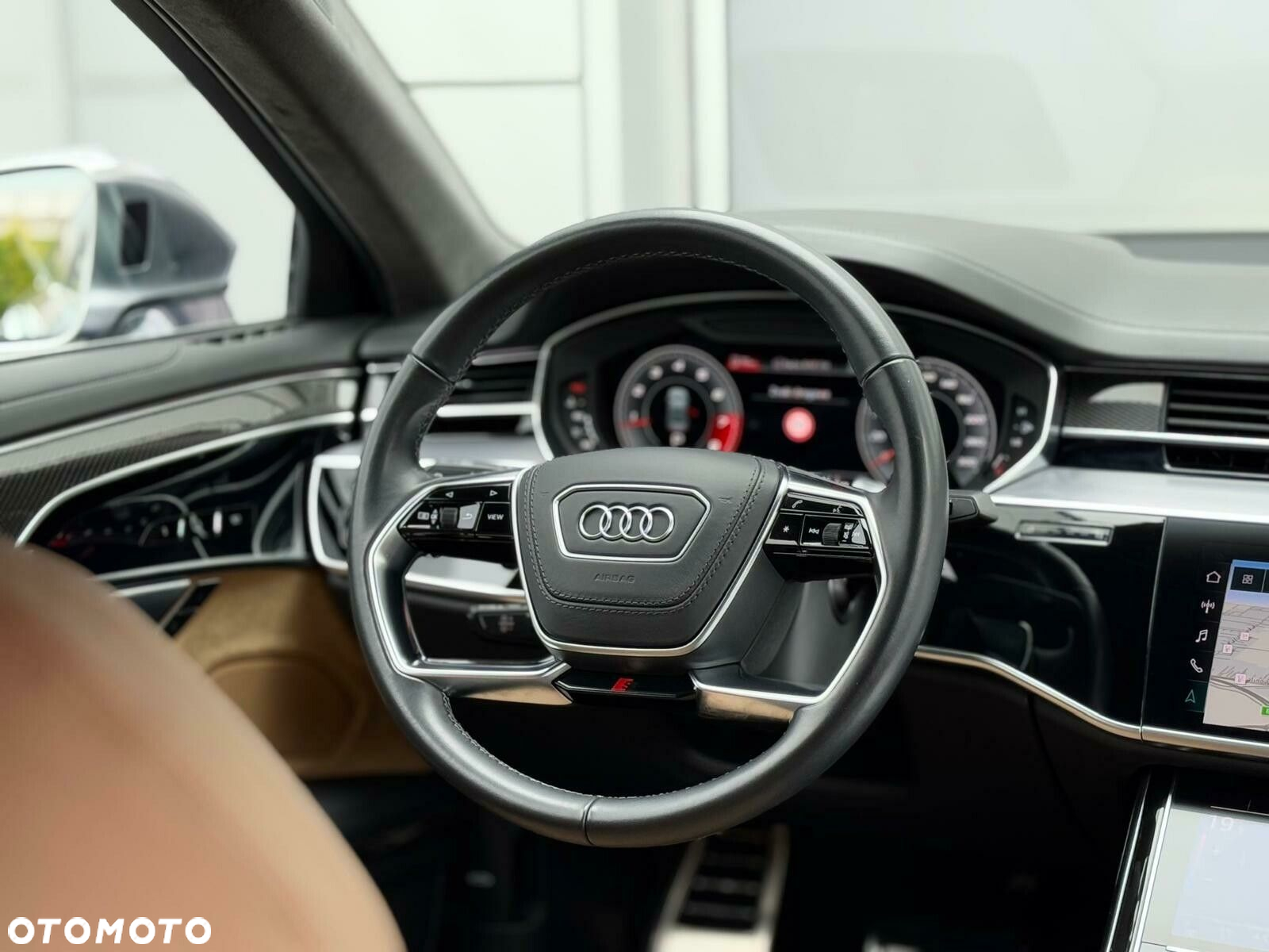 Audi S8 - 16