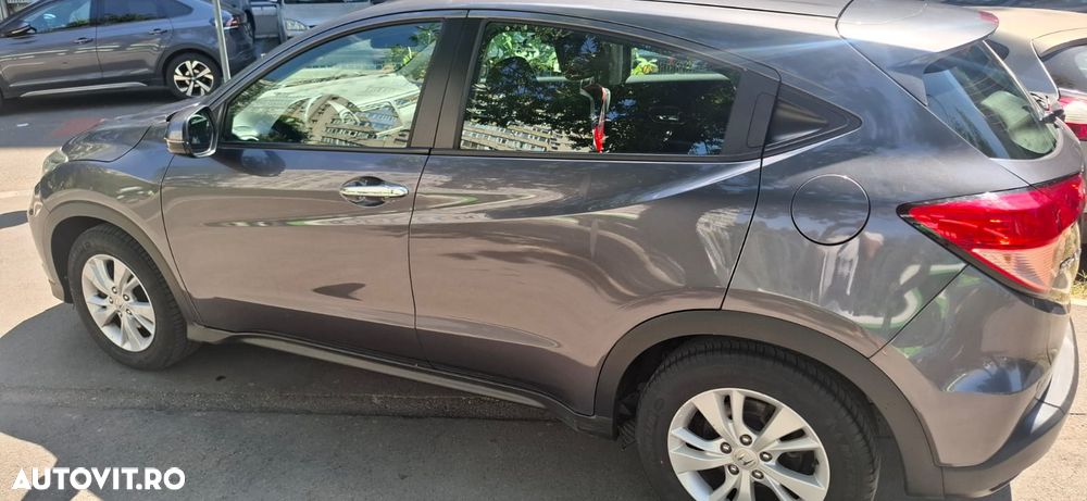 Honda HR-V - 4