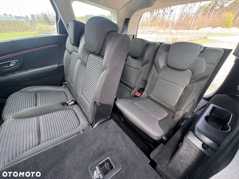 Renault Grand Scenic - 37