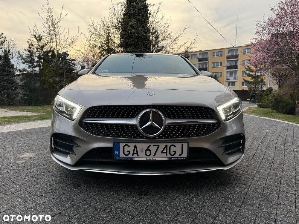 Mercedes-Benz Klasa A 200 AMG Line 7G-DCT - 3