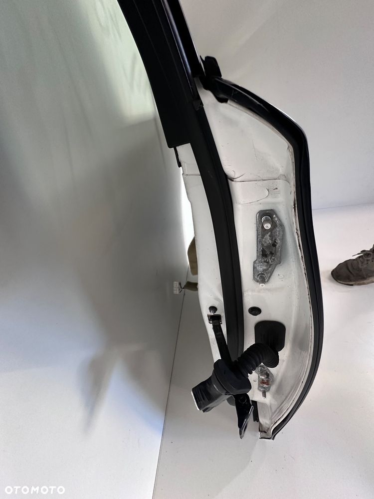 Infiniti Q50 drzwi lewy tył - 14