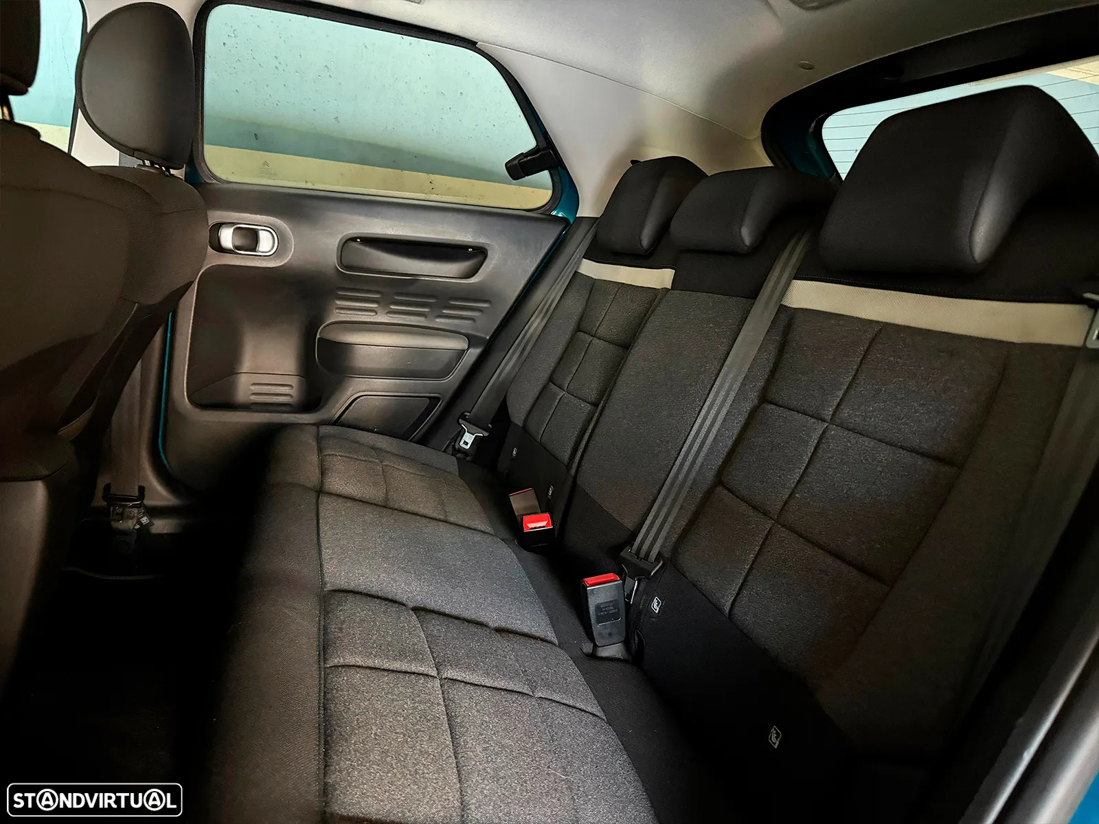 Citroën C4 Cactus 1.2 PureTech Shine - 11