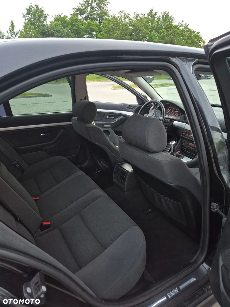 BMW Seria 5 - 17