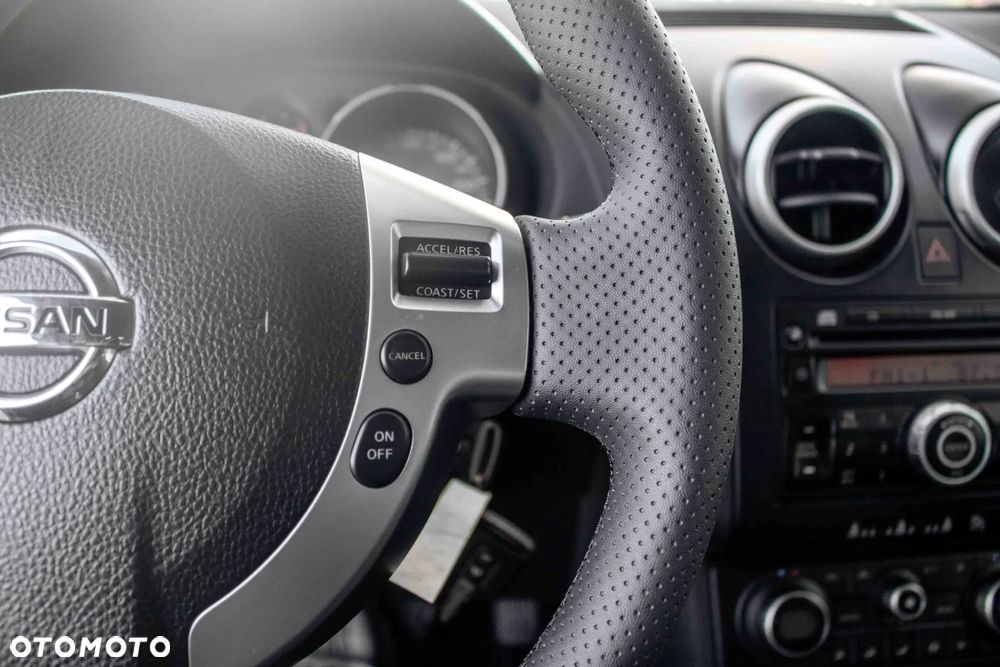 Nissan Qashqai 1.6 Tekna - 17