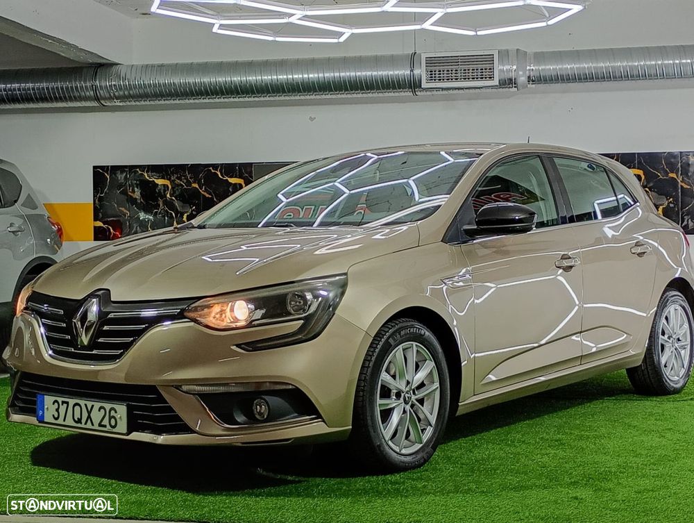 Renault Mégane 1.5 dCi Limited SS - 7