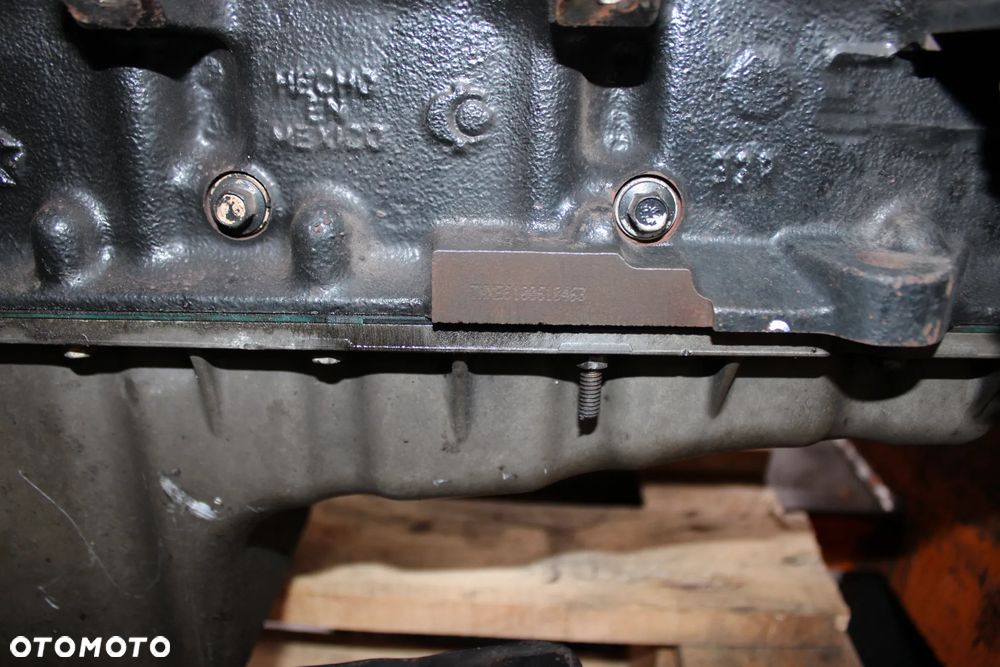 SILNIK 5.7 V8 HEMI EZB + SKRZYNIA 4X4 / JEEP GRAND CHEROKEE 2006 - 7