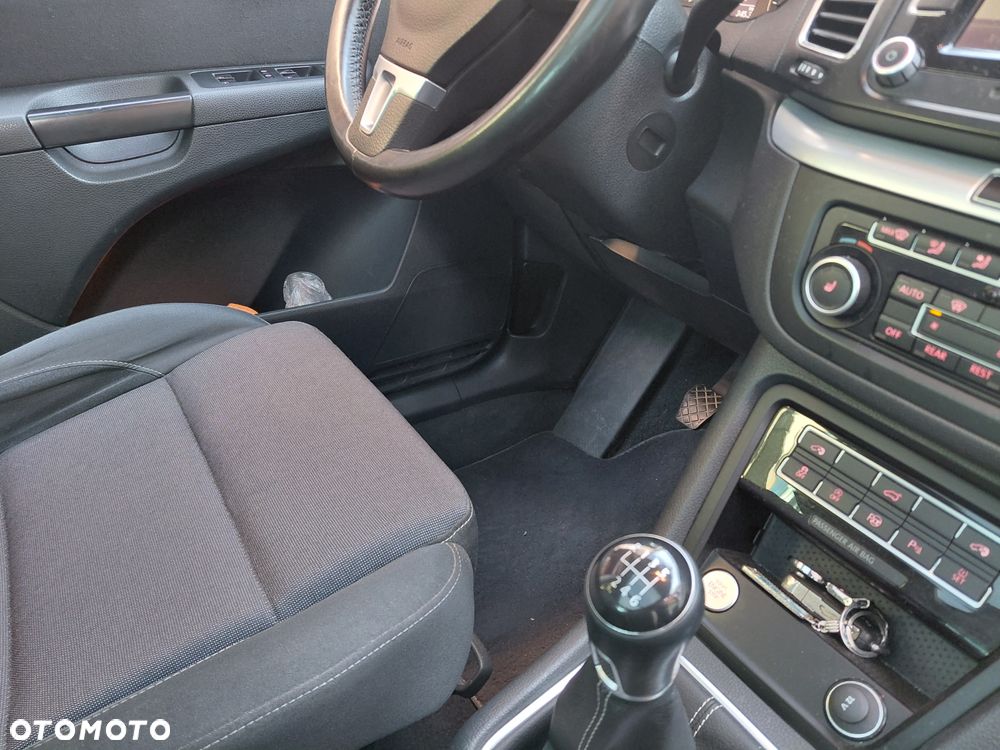 Volkswagen Sharan - 28