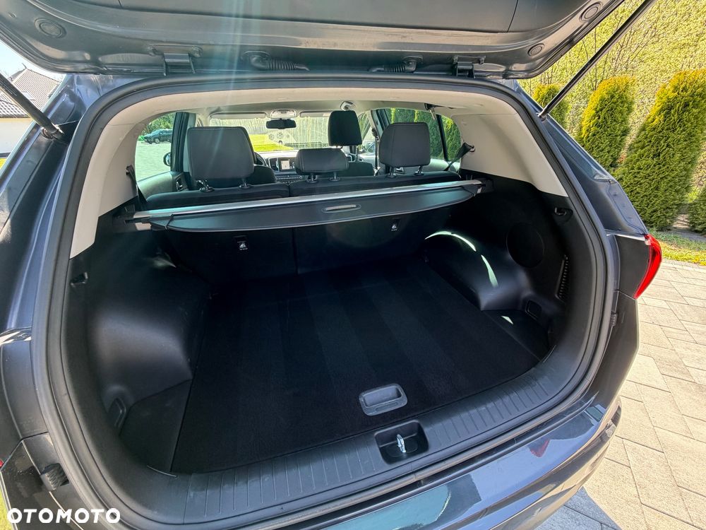 Kia Sportage 1.6 GDI 2WD DREAM-TEAM EDITION - 14