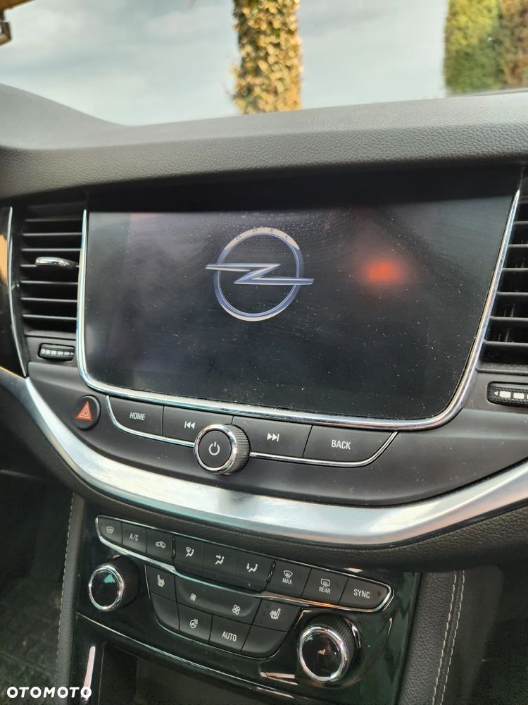 Opel Astra 1.2 T Ultimate S&S - 30