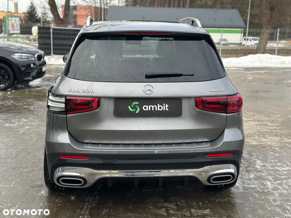 Mercedes-Benz GLB - 7