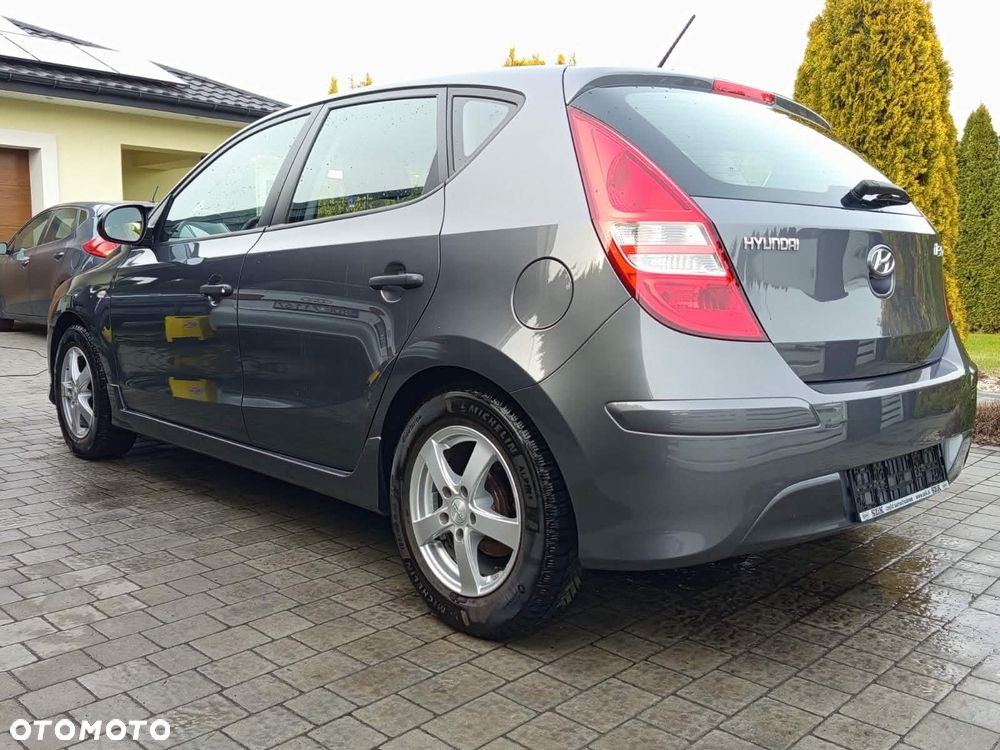 Hyundai i30 1.4 Blue Classic - 3