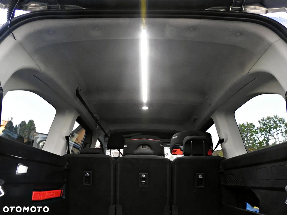 Citroën Berlingo XL 1.2 PureTech Feel S&S (7-os.) - 40