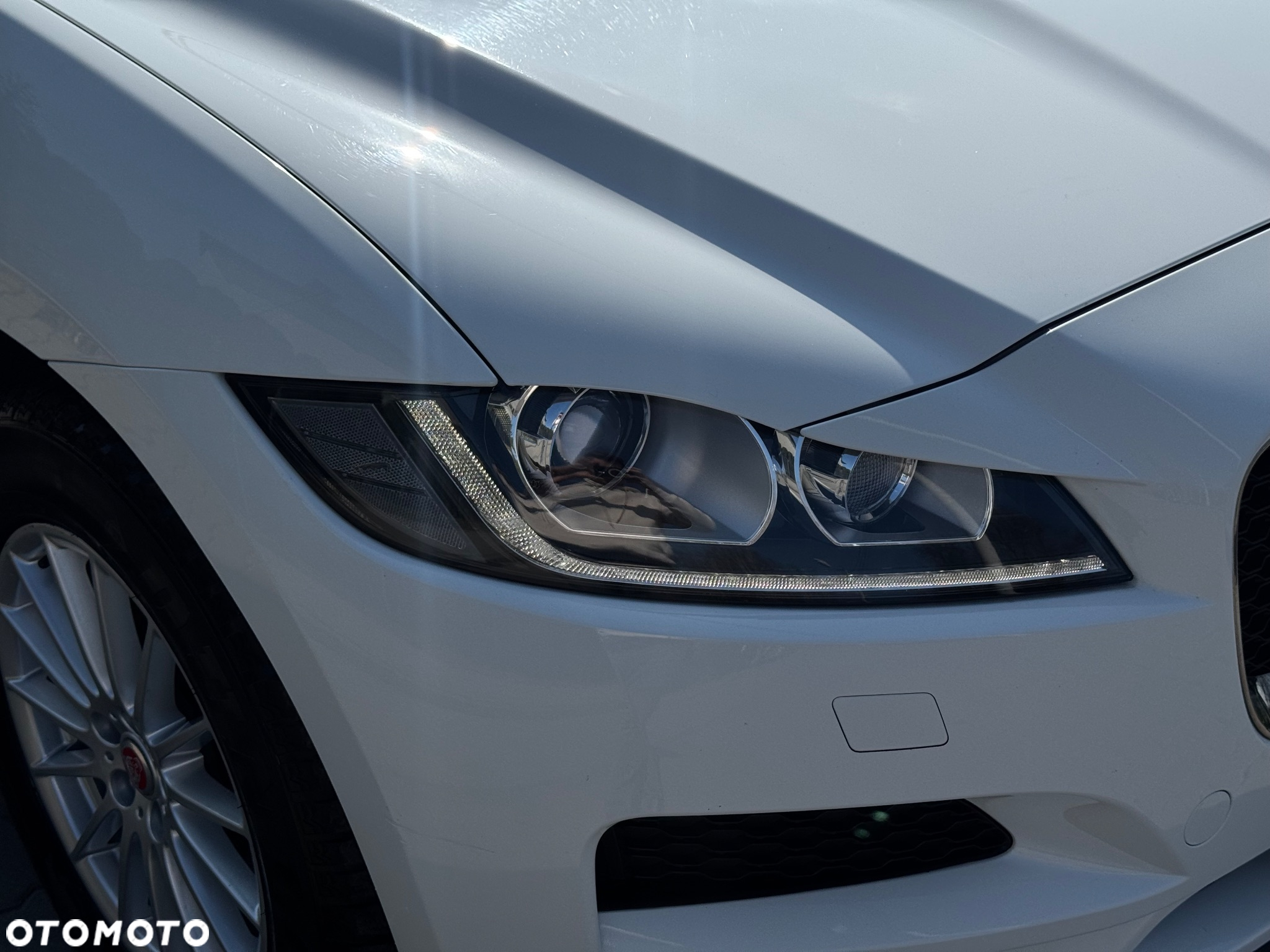 Jaguar F-Pace 2.0 i4D AWD Prestige - 4