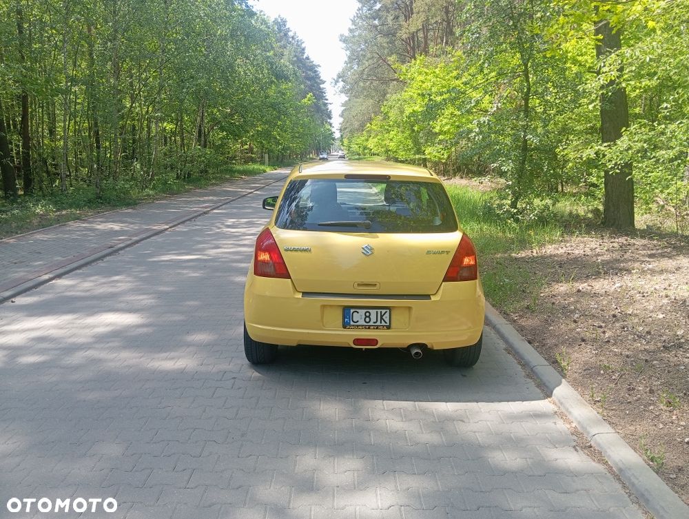 Suzuki Swift - 6