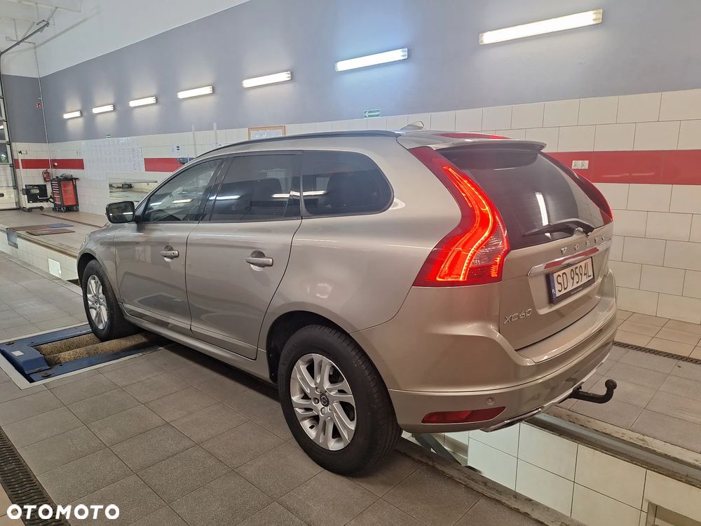 Volvo XC 60 - 18