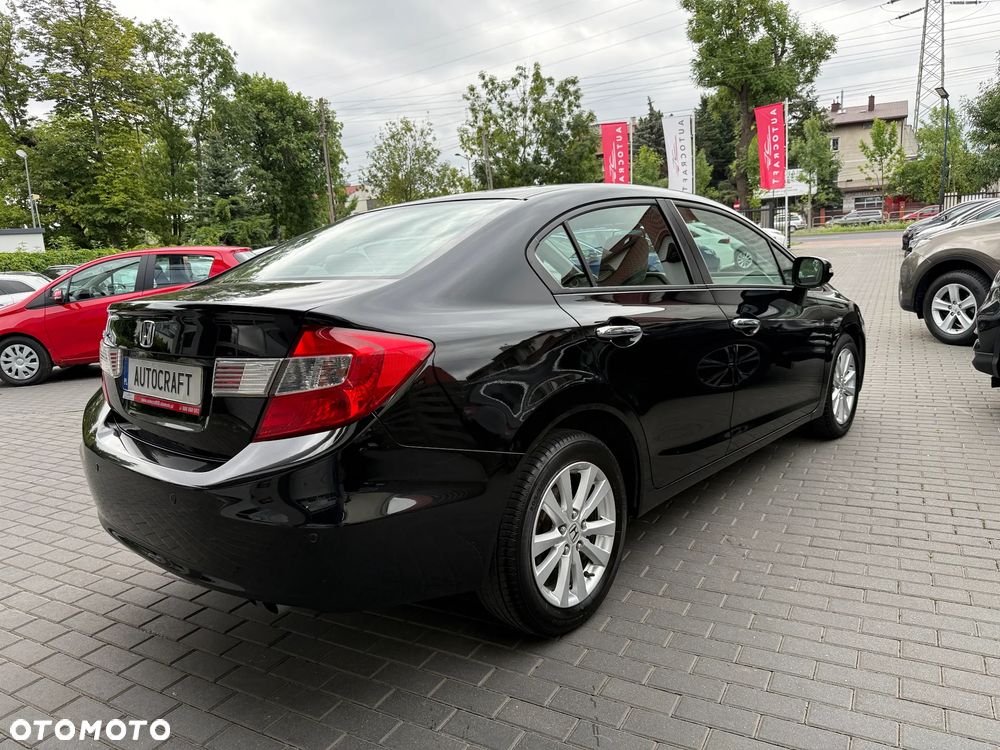 Honda Civic ver-1-8-executive - 25