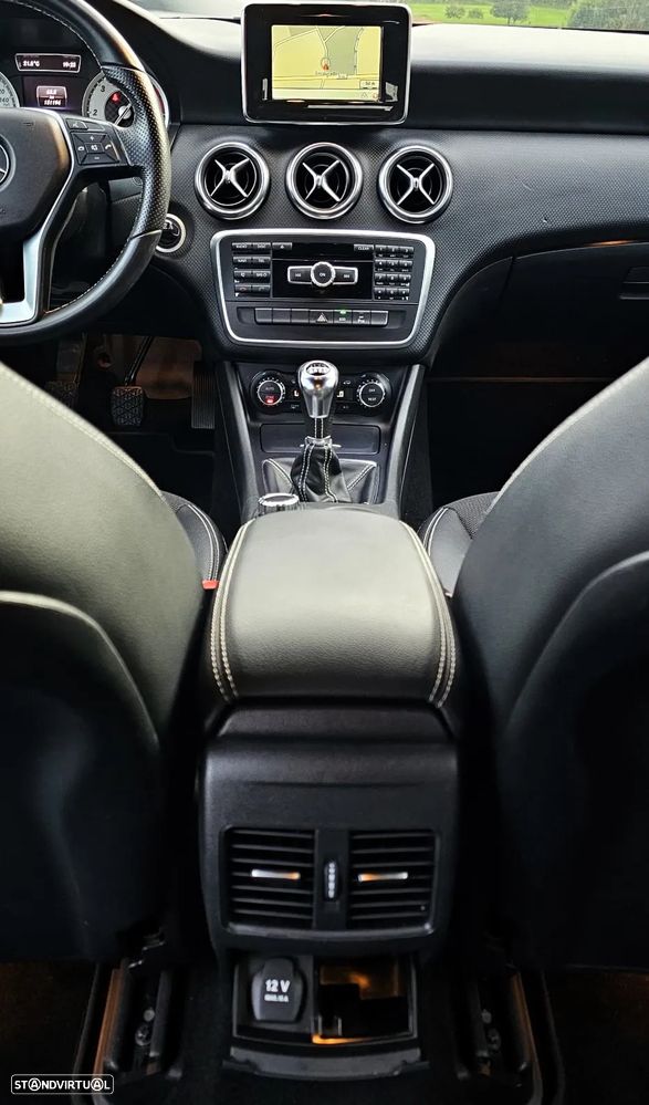 Mercedes-Benz A 180 CDI (BlueEFFICIENCY) Urban - 19