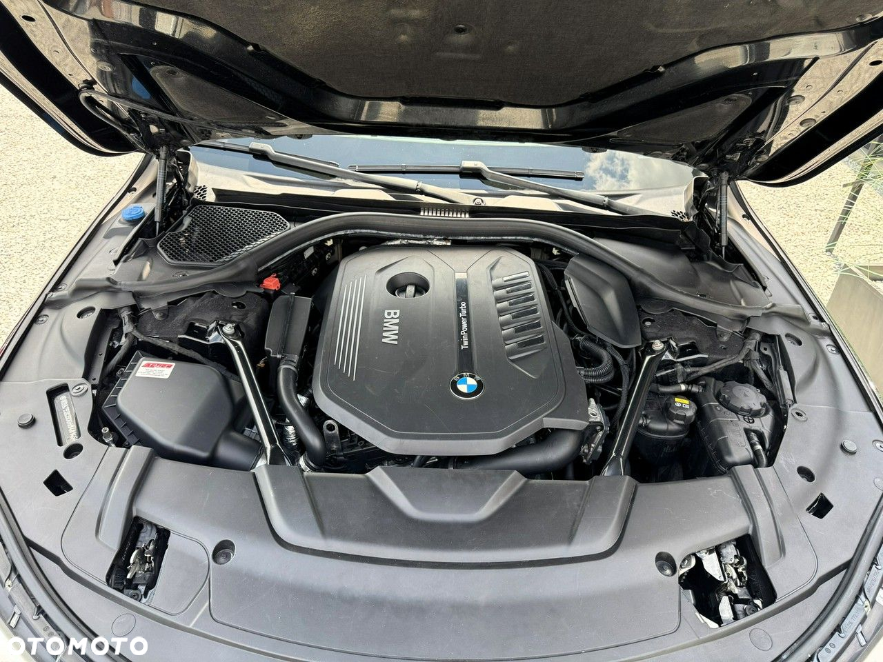 BMW Seria 7 740i - 34