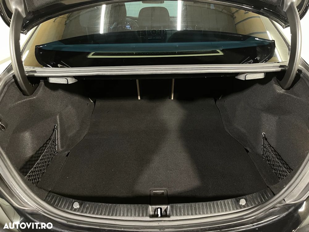 Mercedes-Benz C 180 7G-TRONIC Avantgarde - 13