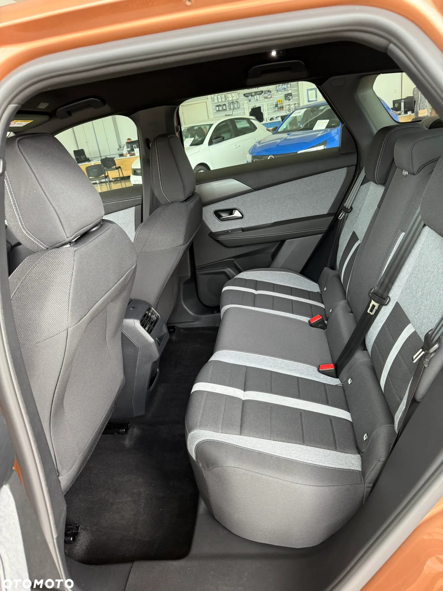 Opel Grandland 1.2 mHEV Edition eDTC6 - 10