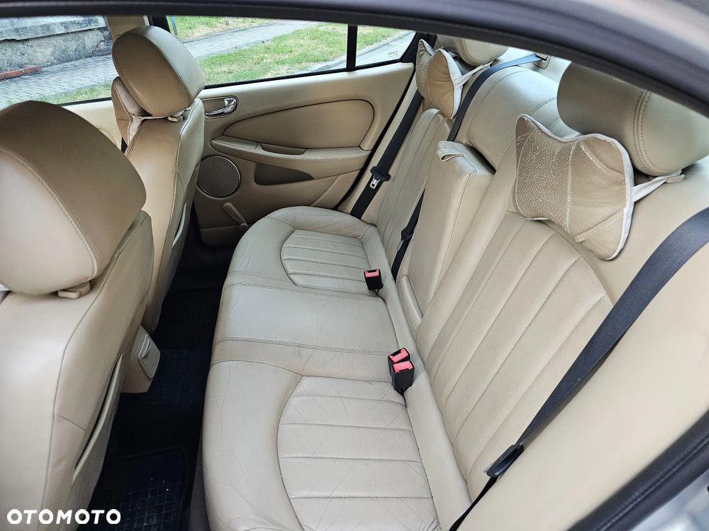 Jaguar X-Type 2.0 D Entry/Classic - 6