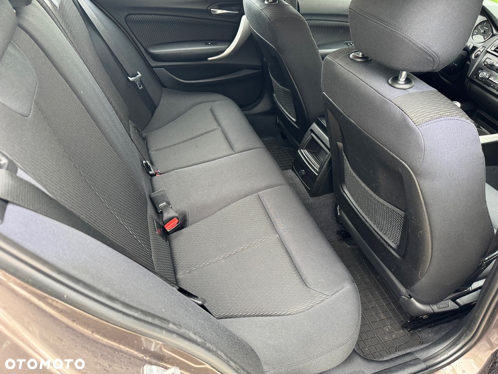 BMW Seria 1 116d - 25