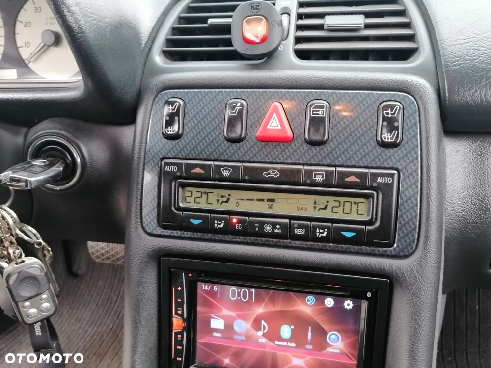 Mercedes-Benz CLK - 28