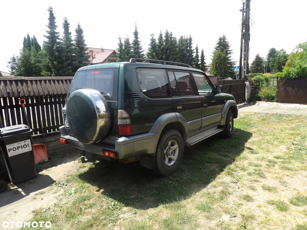 Toyota Land Cruiser - 4