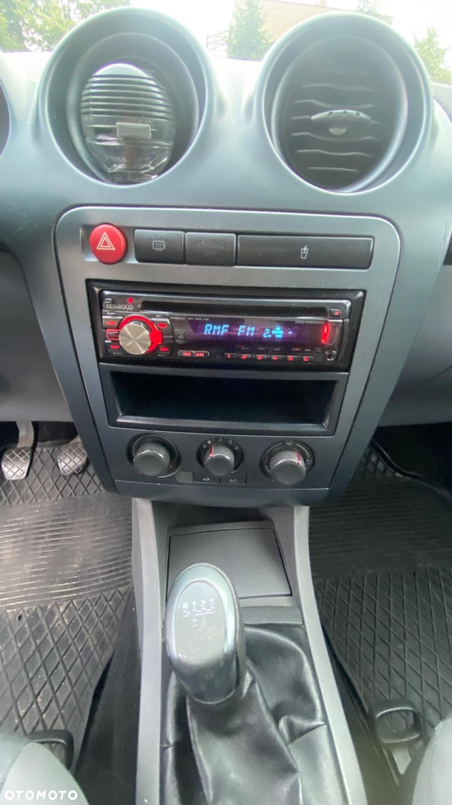 Seat Cordoba 1.4 16V Cool - 10