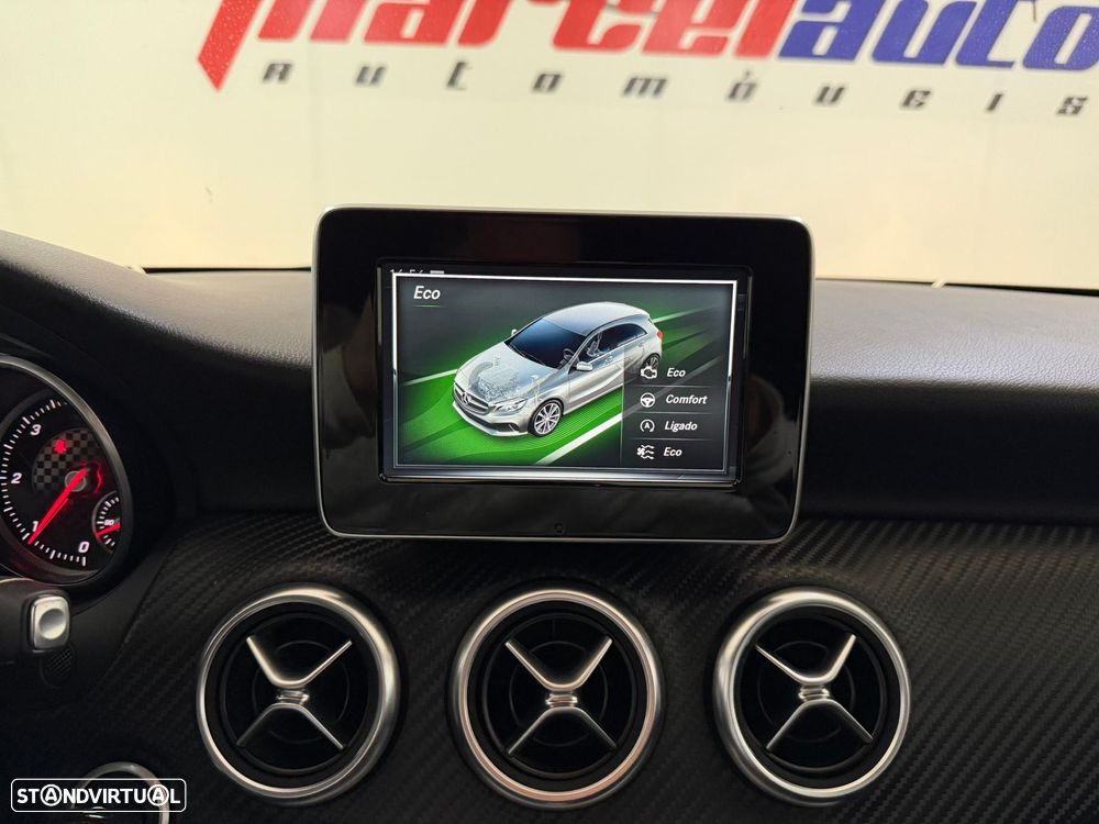 Mercedes-Benz A 180 d AMG Line Aut. - 32