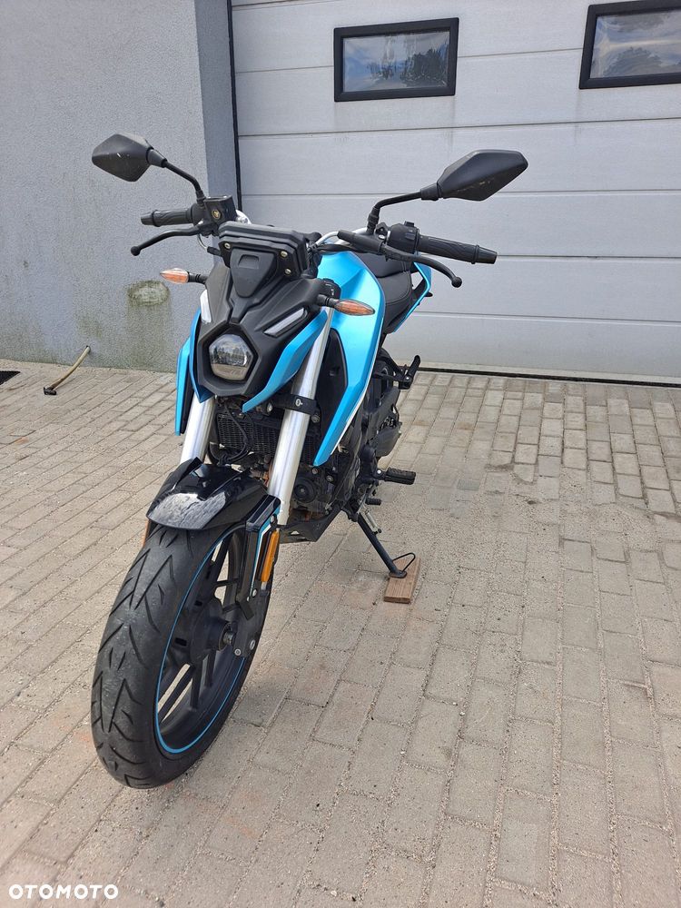 VOGE R125 - 6