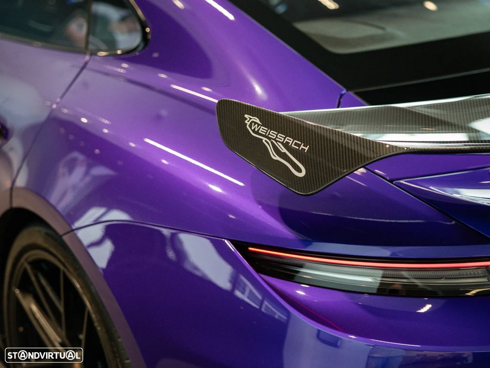 Porsche Taycan Turbo GT Weissach - 27